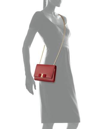 美国直邮Salvatore Ferragamo N6449S 女金属链单肩包包邮 美国直邮Salvatore Ferragamo N6449S 女金属链单肩包包邮