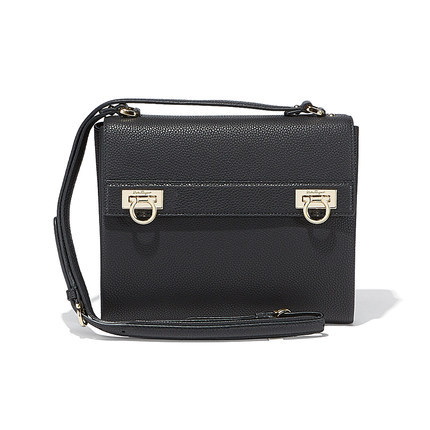 正品直邮Ferragamo/菲拉格慕2016新款女包时尚斜挎包单肩包21F275 正品直邮Ferragamo/菲拉格慕2016新款女包时尚斜挎包单肩包21F275