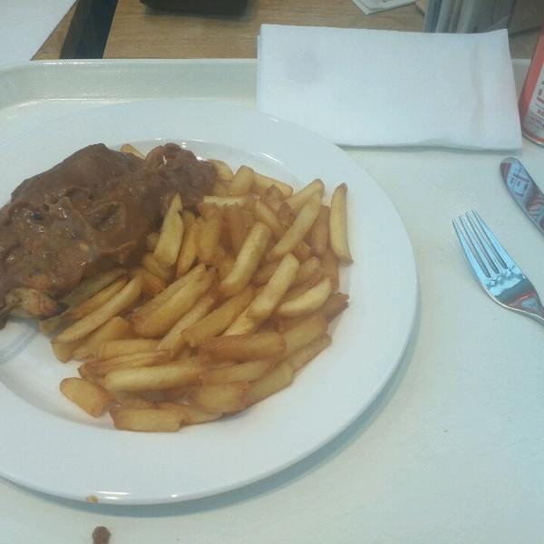 Photo taken at HEMA by Raymon d. on 4/11/2013-荷兰格罗宁根赫尔街64号 Photo taken at HEMA by Raymon d. on 4/11/2013