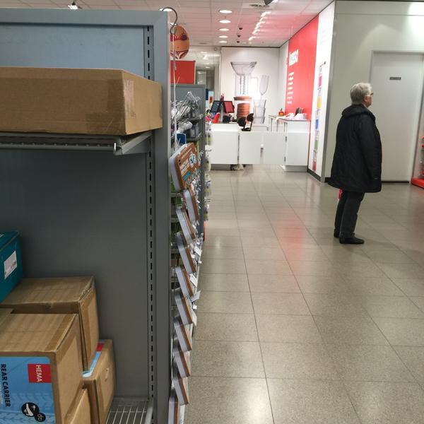 Photo taken at HEMA by AFiq N. on 3/26/2015-荷兰格罗宁根赫尔街64号 Photo taken at HEMA by AFiq N. on 3/26/2015