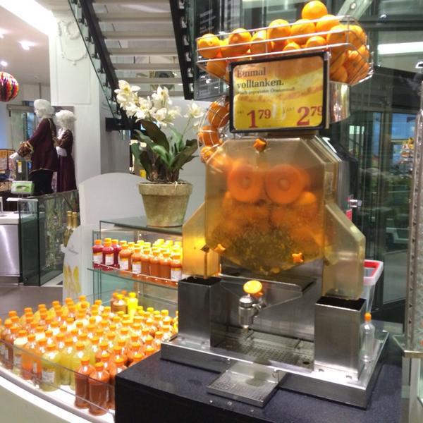 Photo taken at Billa Corso Herrnhuterhaus by Jean P. on 1/24/2014