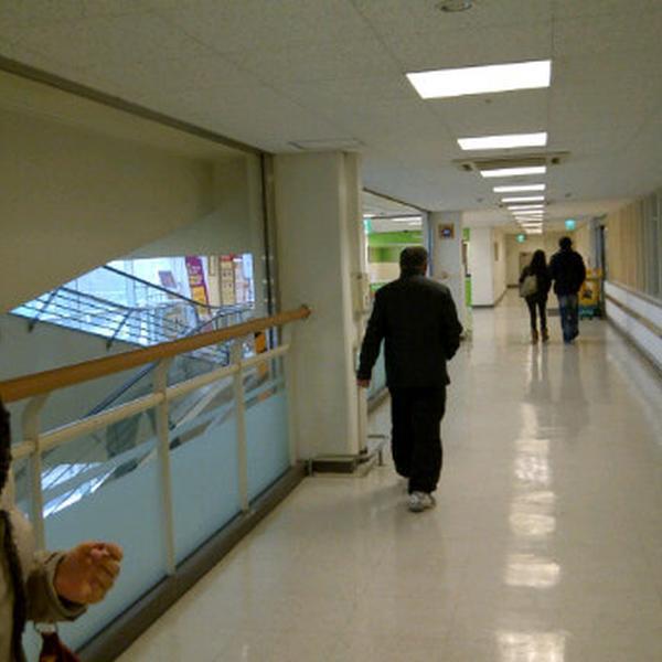 Photo taken at E-Mart by 광모 양. on 1/29/2012-江原道春川市京春2341易买得超市 Photo taken at E-Mart by 광모 양. on 1/29/2012