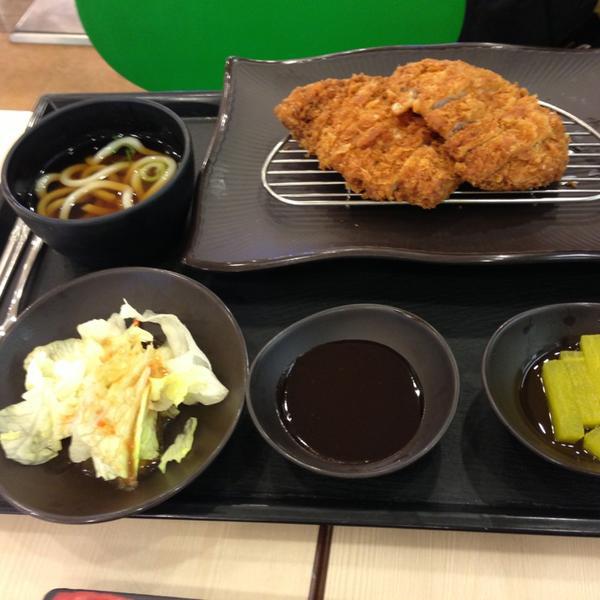 Photo taken at E-Mart by Kyung il K. on 4/3/2013-江原道春川市京春2341易买得超市 Photo taken at E-Mart by Kyung il K. on 4/3/2013