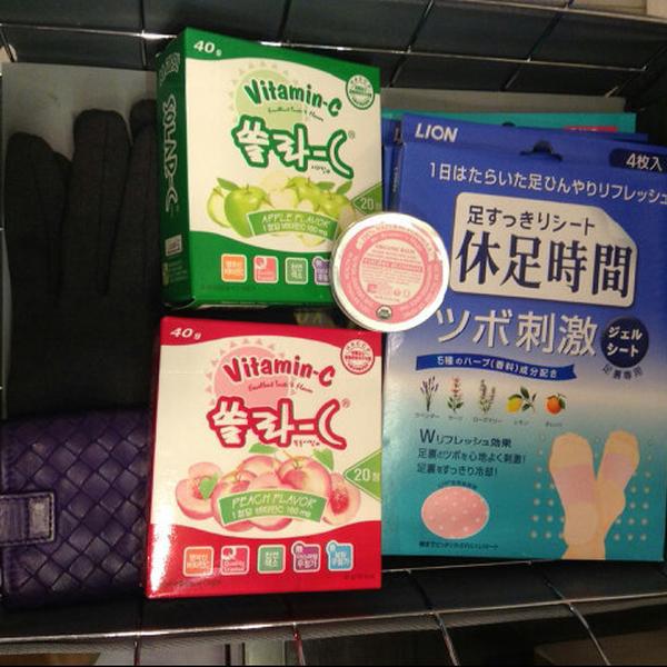 Photo taken at 올리브영 (OLIVE YOUNG) Lifestyle Experience Center by simply LANG™ on 1/28/2014-首尔特别市中区明洞53号总店OliveYoung美妆店 Photo taken at 올리브영 (OLIVE YOUNG) Lifestyle Experience Center by simply LANG™ on 1/28/2014