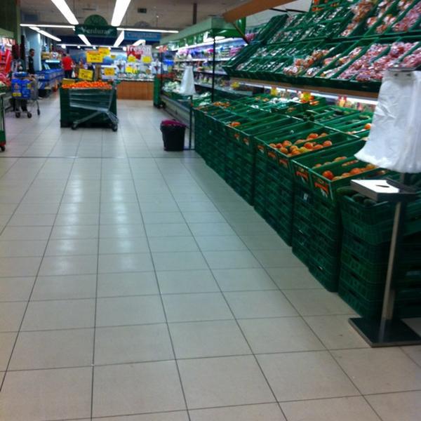 Photo taken at Mercadona by Tiago V. on 2/23/2012