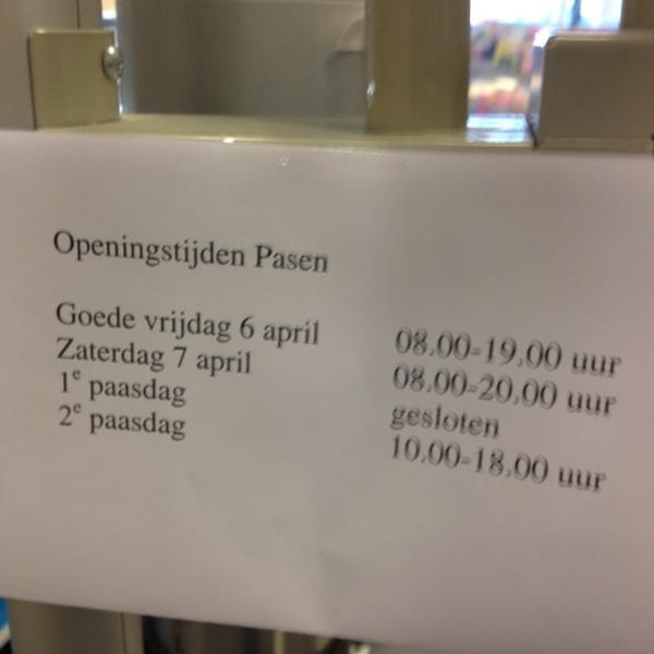 Photo taken at Albert Heijn by Django F. on 4/6/2012-荷兰北布拉班特省蒂尔堡西市场17号 Photo taken at Albert Heijn by Django F. on 4/6/2012