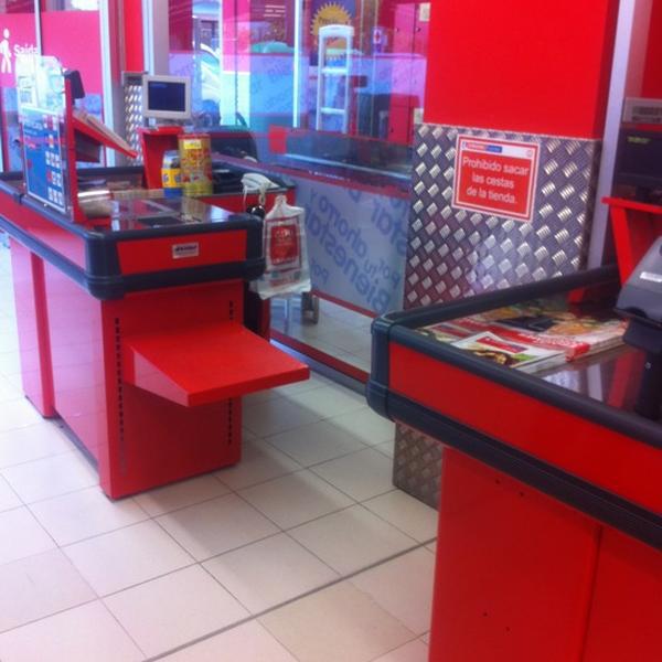 Photo taken at Eroski Center | Rúa Ezequiel Massoni by Dina O. on 5/9/2012