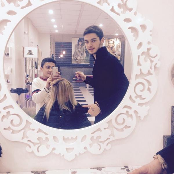 Photo taken at Flora  Bayan kuaförü by Össlem on 2/13/2015