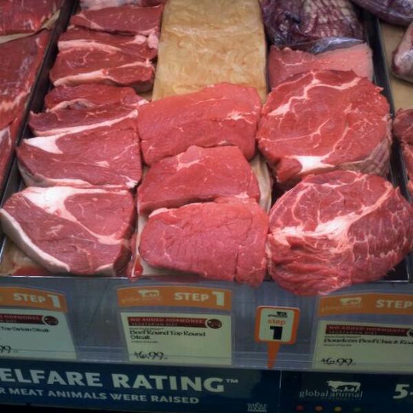 Photo taken at Whole Foods Market by Paul W. on 10/17/2011-加利福尼亚州帕萨迪纳小阿罗约PKWY465 Photo taken at Whole Foods Market by Paul W. on 10/17/2011