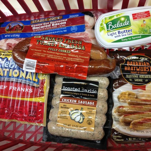 Photo taken at Trader Joe's by Brennan S. on 12/29/2012-美国威斯康辛州格伦代尔华盛顿港路北5600 Photo taken at Trader Joe's by Brennan S. on 12/29/2012