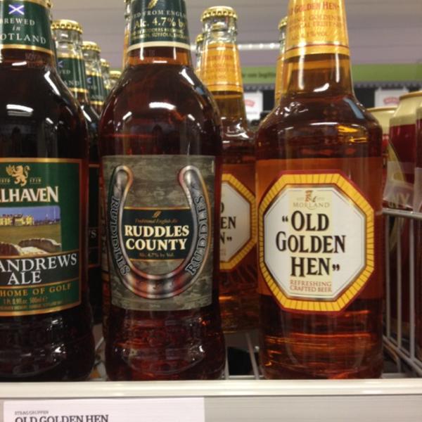 Photo taken at Meny by Morten V. on 6/16/2012