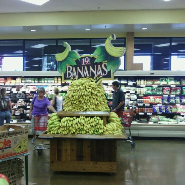 Photo taken at Trader Joe's by Arthur W. on 8/24/2013