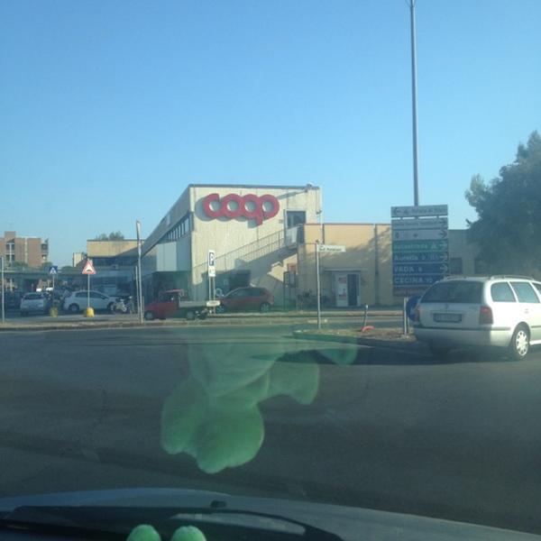 Photo taken at Coop by Veronica on 8/24/2012