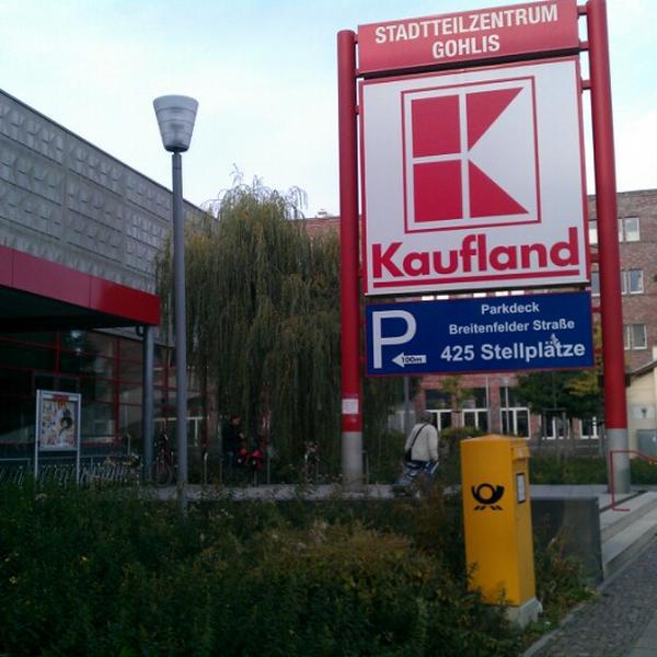Photo taken at Kaufland by Mariano H. on 9/17/2012