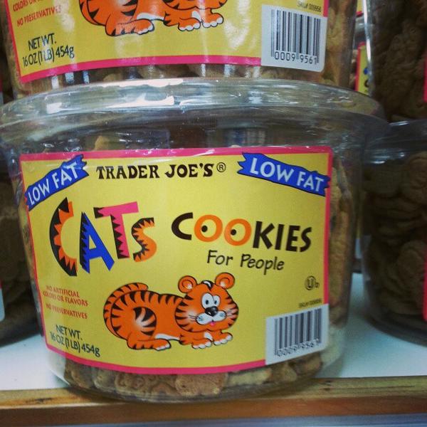 Photo taken at Trader Joe's by @Nacron on 1/27/2013-内华达州拉斯维加斯市迪凯特大道2101号 Photo taken at Trader Joe's by @Nacron on 1/27/2013