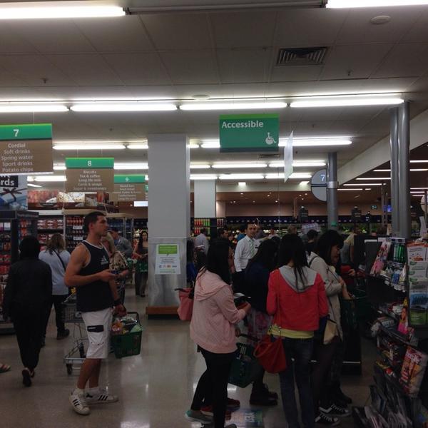 Photo taken at Woolworths by Meem A. on 9/23/2014