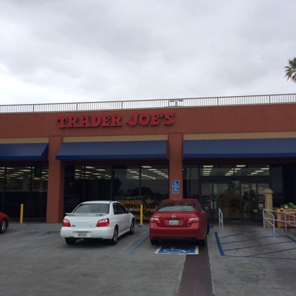 Photo taken at Trader Joe's by Takayuki I. on 7/20/2014