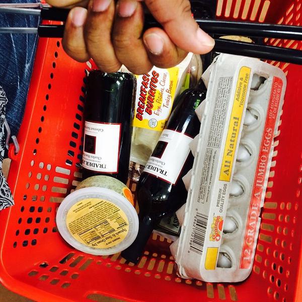 Trader Joe's - St. Pete乔氏连锁坦帕店 佛罗里达州圣彼得堡第四街北2742号