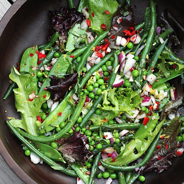 Photo taken at Whole Foods Market by KitchenKonfidence.com on 8/10/2011-加尼福尼亚 恩西尼塔斯海岸公路101S687(W E圣& W F街间) Photo taken at Whole Foods Market by KitchenKonfidence.com on 8/10/2011