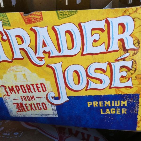 Photo taken at Trader Joe's by Tyler R. on 12/21/2011-美国加利福尼亚州圣地亚哥石榴石大道1211 Photo taken at Trader Joe's by Tyler R. on 12/21/2011