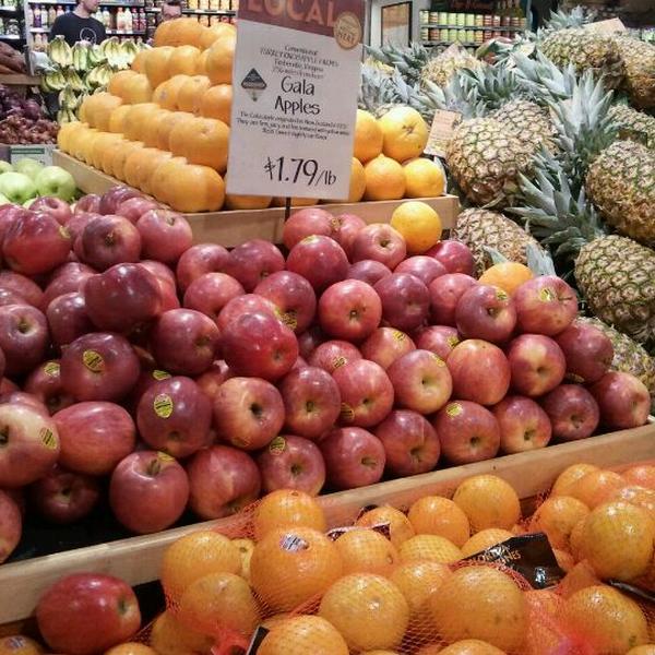 Photo taken at Whole Foods Market by Doreen G. on 9/25/2011-宾夕法尼亚州费城南方路929号 Photo taken at Whole Foods Market by Doreen G. on 9/25/2011