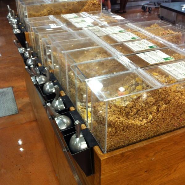 Photo taken at Whole Foods Market by MK on 8/3/2012-宾夕法尼亚州费城南方路929号 Photo taken at Whole Foods Market by MK on 8/3/2012