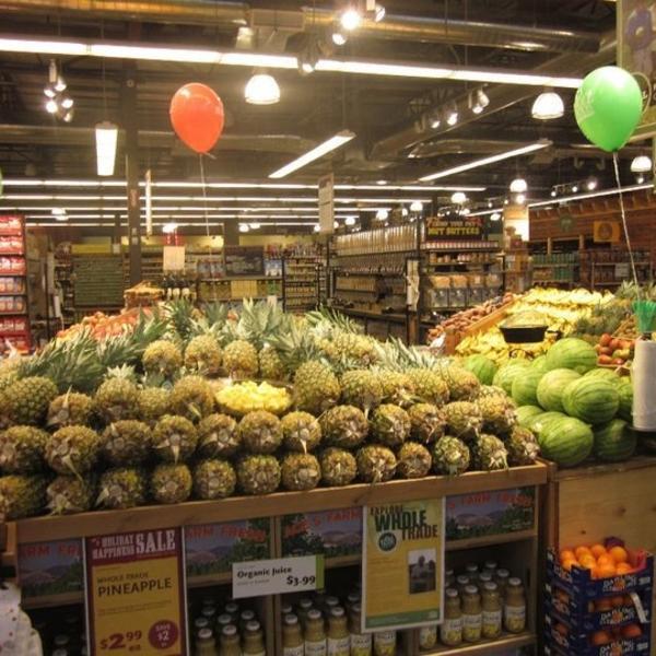 Photo taken at Whole Foods Market by Strictly business people think R. on 5/26/2012-宾夕法尼亚州费城南方路929号 Photo taken at Whole Foods Market by Strictly business people think R. on 5/26/2012
