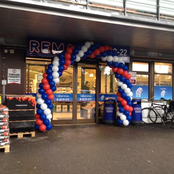 Photo taken at Rema 1000 by Oyvind S. on 6/13/2013