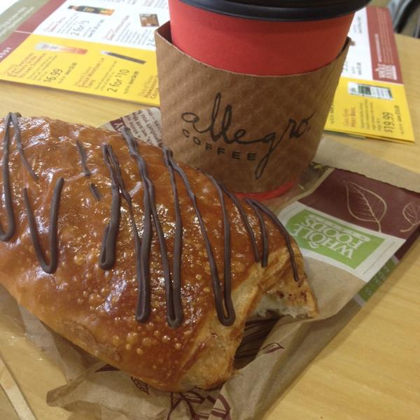 Photo taken at Whole Foods by Я. C. on 5/3/2014