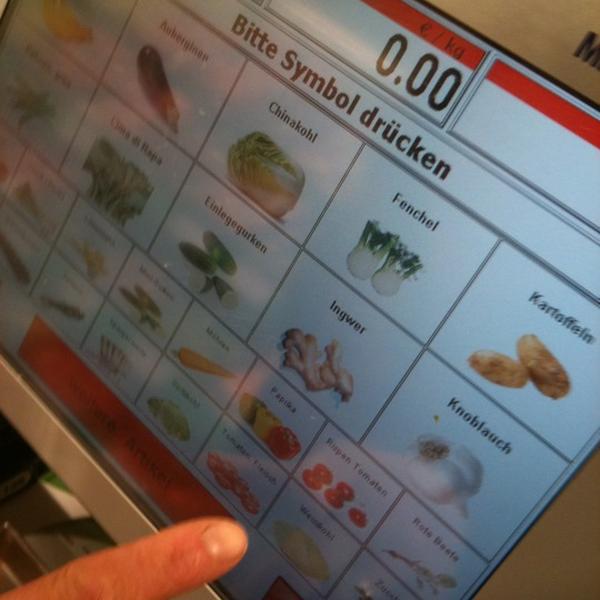 Photo taken at Kaufland by Tom W. on 8/25/2011-德国汉堡市克罗恩泰格4 Photo taken at Kaufland by Tom W. on 8/25/2011