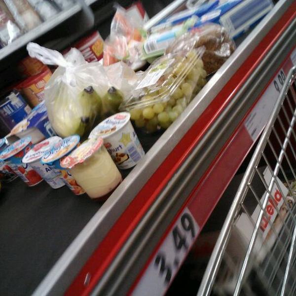 Photo taken at Kaufland by Cesar K. on 3/5/2012-德国汉堡市克罗恩泰格4 Photo taken at Kaufland by Cesar K. on 3/5/2012