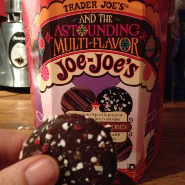 Photo taken at Trader Joe's by Lisa M. on 11/29/2012-亚利桑那州凤凰城北部第二十大街4821号 Photo taken at Trader Joe's by Lisa M. on 11/29/2012