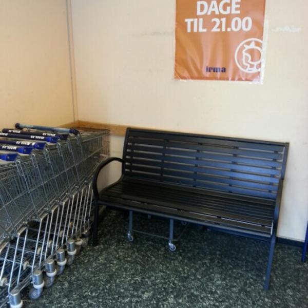 Photo taken at Irma by Kenny M. on 6/26/2012