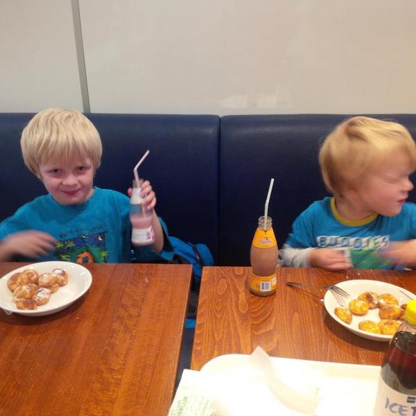 Photo taken at Hema by Mathijs B. on 8/26/2014