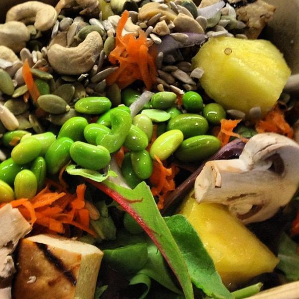 Photo taken at Whole Foods Market by Georgi S. on 4/11/2012-德克萨斯州舒格兰市西南高速路15900号 Photo taken at Whole Foods Market by Georgi S. on 4/11/2012