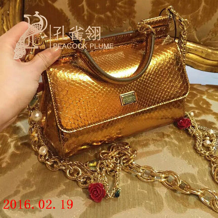 孔雀翎 DolceGabbana杜嘉班纳女包16春款花朵装饰链条奢华手提包 孔雀翎 DolceGabbana杜嘉班纳女包16春款花朵装饰链条奢华手提包