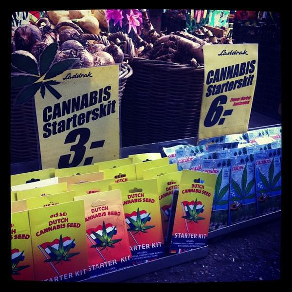 Photo taken at Albert Heijn by Irina N. on 4/18/2013-荷兰阿姆斯特丹科宁斯广场4号 Photo taken at Albert Heijn by Irina N. on 4/18/2013