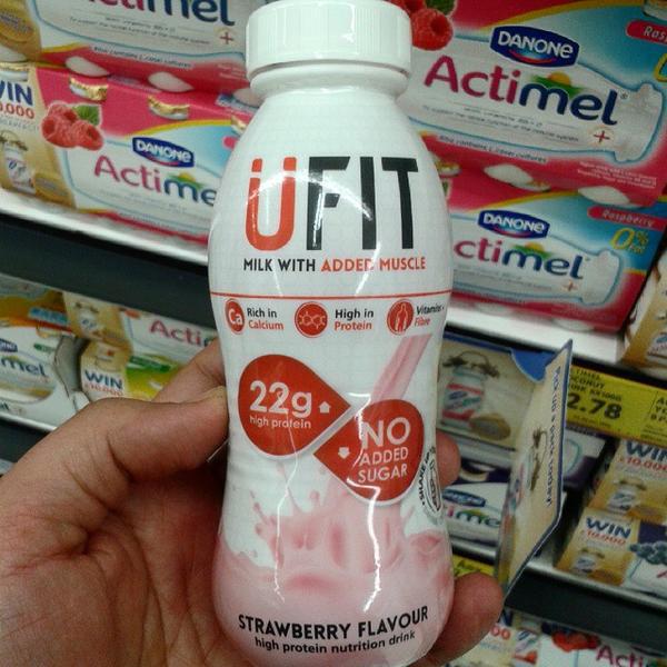 Photo taken at Tesco by Miguel F. on 3/11/2015