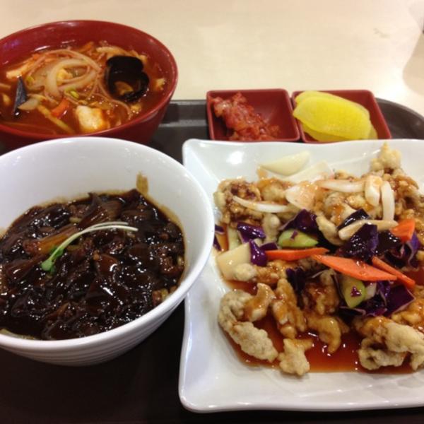 Photo taken at 홈플러스 (Home plus) by Fedelyn D. on 3/9/2012