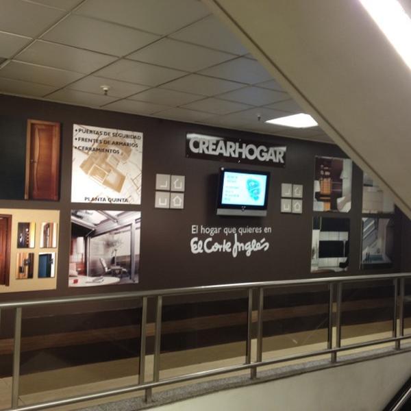 Photo taken at El Corte Inglés by David G. on 9/6/2012-西班牙安达鲁西亚塞维利亚蒙托托路122-128 Photo taken at El Corte Inglés by David G. on 9/6/2012