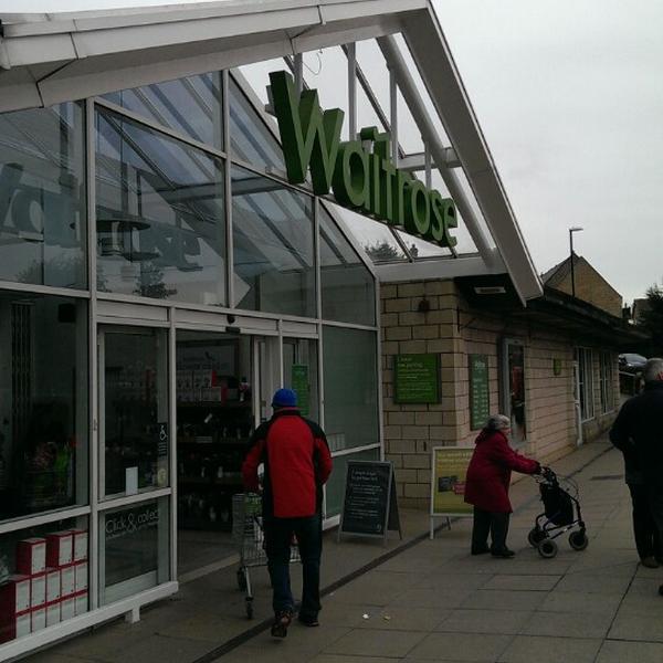 Waitrose 英国奥特利梅龙镇60号