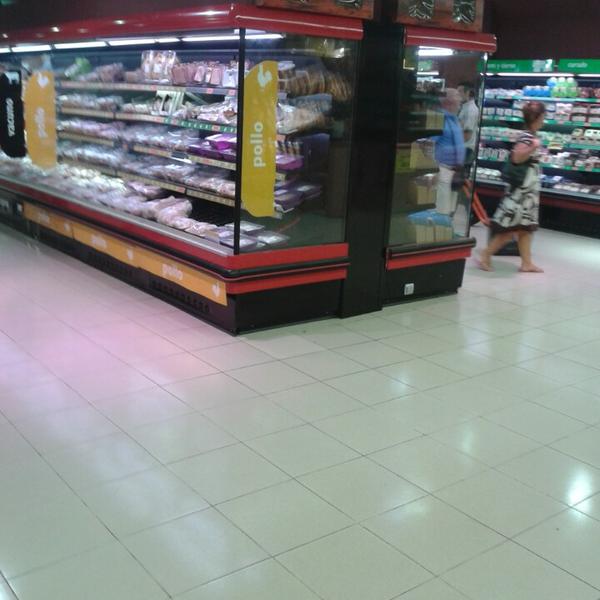 Photo taken at Mercadona by Juan Jesus R. on 9/19/2013