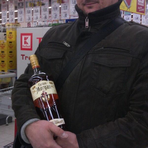 Photo taken at Kaufland by Alexander D. on 12/30/2013-德国汉堡黑尔滨铁特7 Photo taken at Kaufland by Alexander D. on 12/30/2013