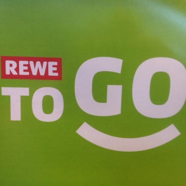 Photo taken at REWE to GO by mathias k. on 10/24/2012