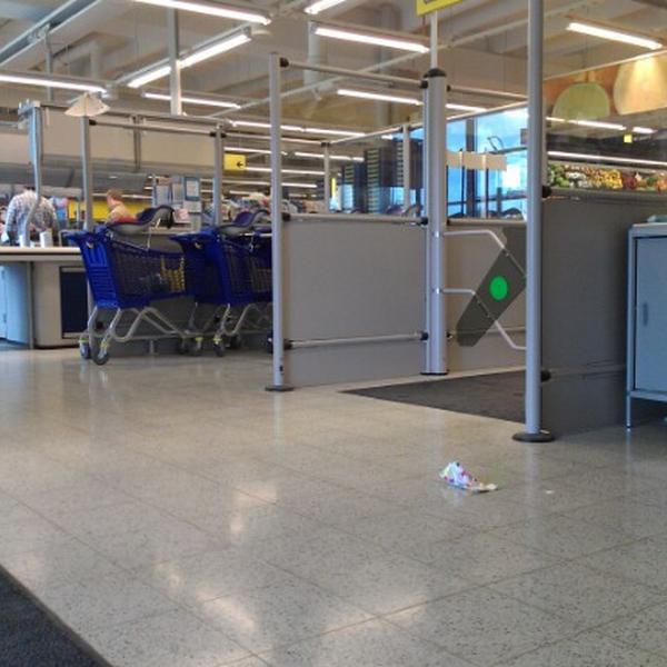Photo taken at S-market by Patrik P. on 6/10/2012-新地区埃斯波桔湾庄园路33 Photo taken at S-market by Patrik P. on 6/10/2012