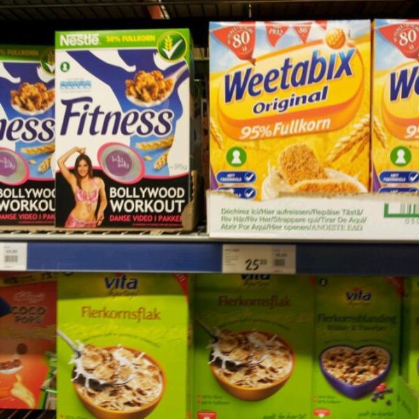 Photo taken at Rema 1000 by Kim W. on 7/4/2012