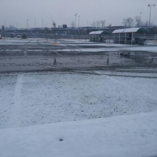 Photo taken at Auchan by Alex on 1/20/2013-意大利皮埃蒙特里沃利科索苏萨305/307 Photo taken at Auchan by Alex on 1/20/2013