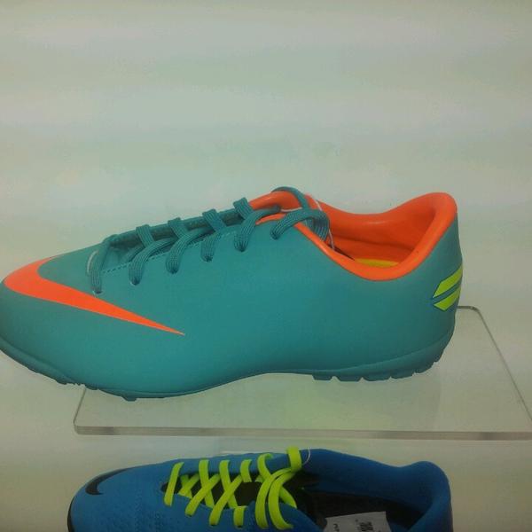 Photo taken at El Corte Inglés by Gorka A. on 7/25/2013