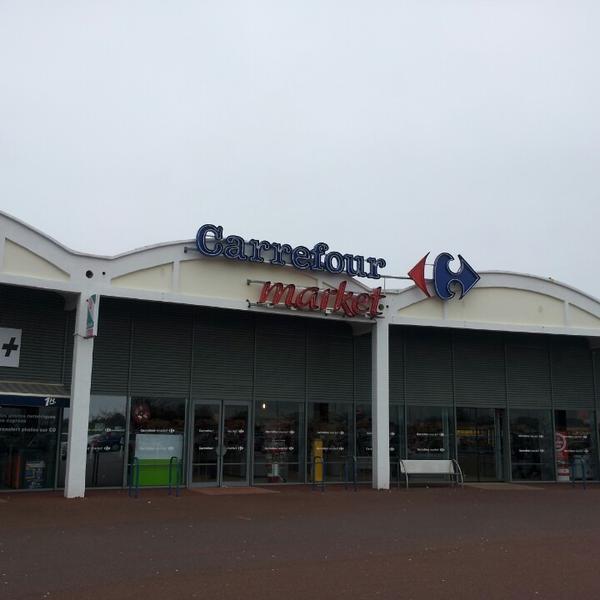 Carrefour 法国卢瓦尔河大区拉罗歇尔锯木厂大街33