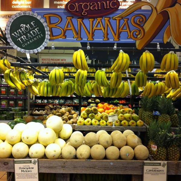Photo taken at Whole Foods Market by Andre V. on 1/5/2013-马里兰 巴尔的摩舰队街1001(在美国埃克塞特街) Photo taken at Whole Foods Market by Andre V. on 1/5/2013